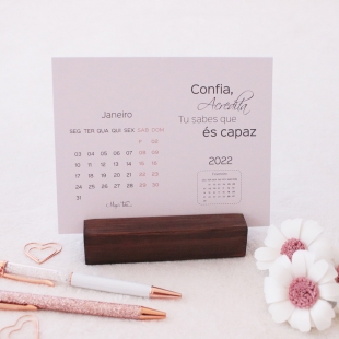 2022 Desk calendar - CLÁSSICO White and pink